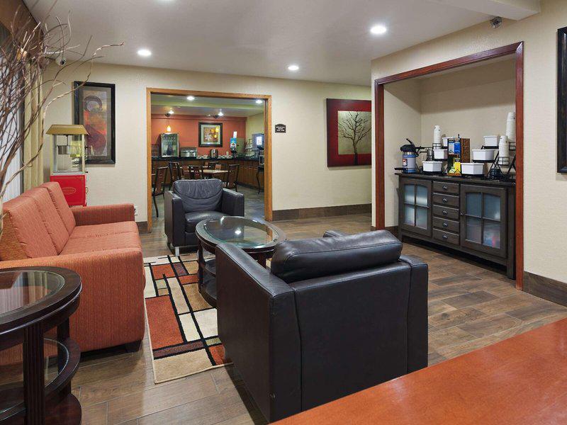 E5A1BA6DB3B3EBB93B8D27EF947A3B5B