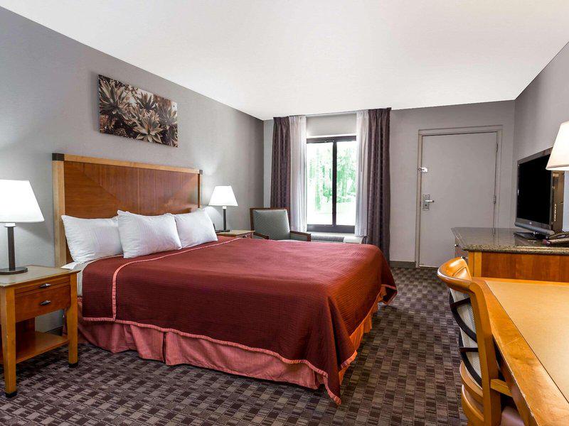 EBE4C137F5932259E4F0CC8AB808CC8A