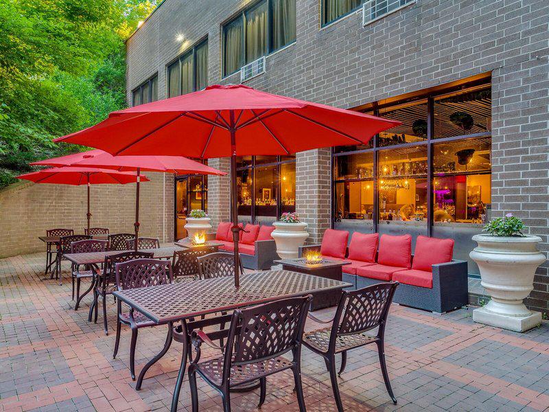 5D93497F2EB0E36A5E5602A8DF594619