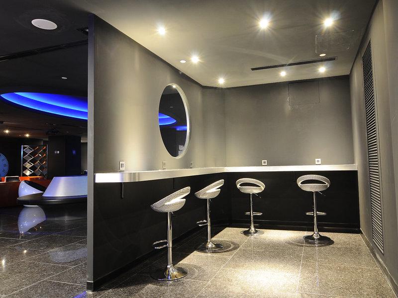 2DE1D996F420DE8272FA4EEA70C0920E