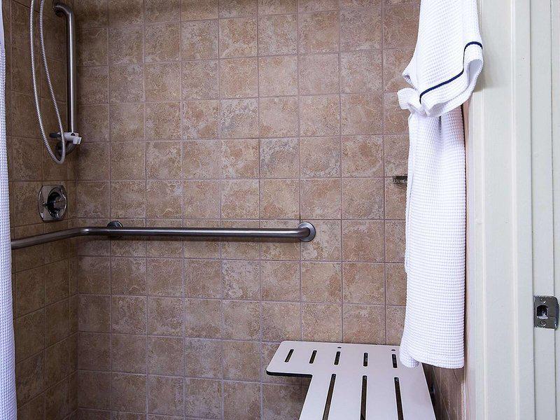 5F00885A1A3ACEF73449C3ADBAD36681