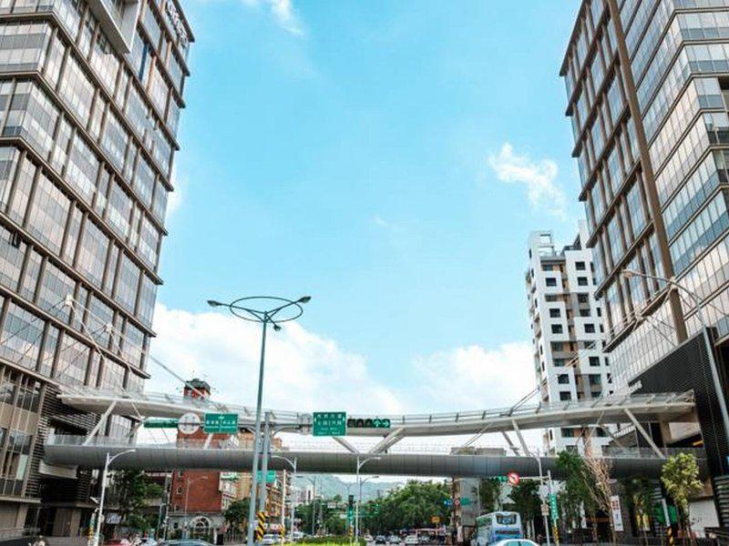 05AB66B20C28464D90B99149E3CD6426