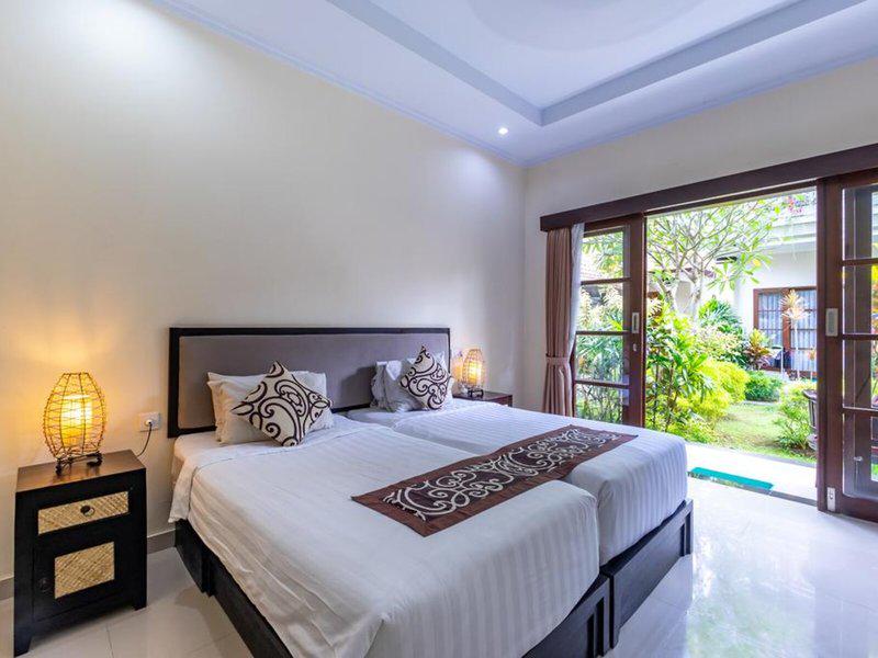 C3E97CE6B4640819882842F8D56DB251