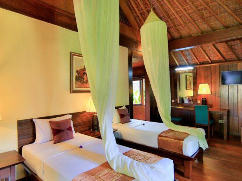 9C3FE349E0D80794ADAF7F86BA06DE6F