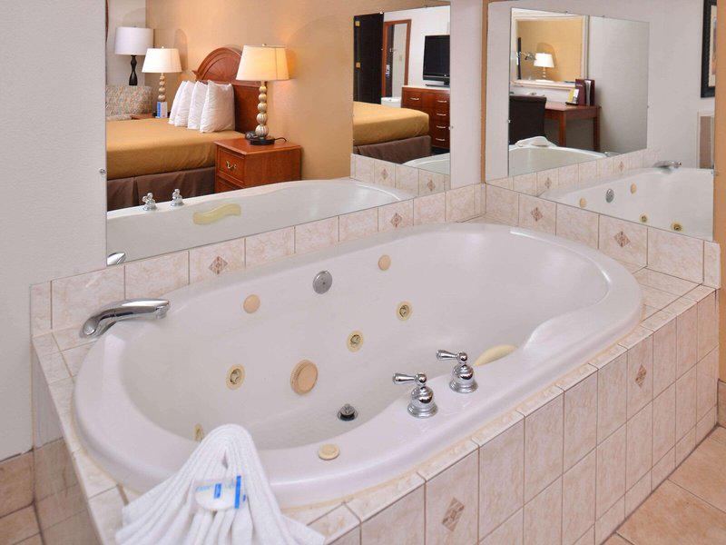 3A0877E0CE3F4A74E11590BA80F18809