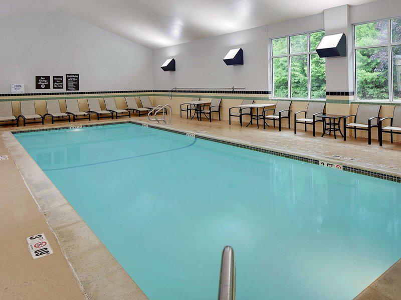 B82A2D4121864303200ACFEA4E59D002