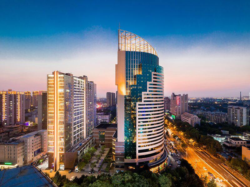 70E3A785932375BBE0534D14D8128DEF