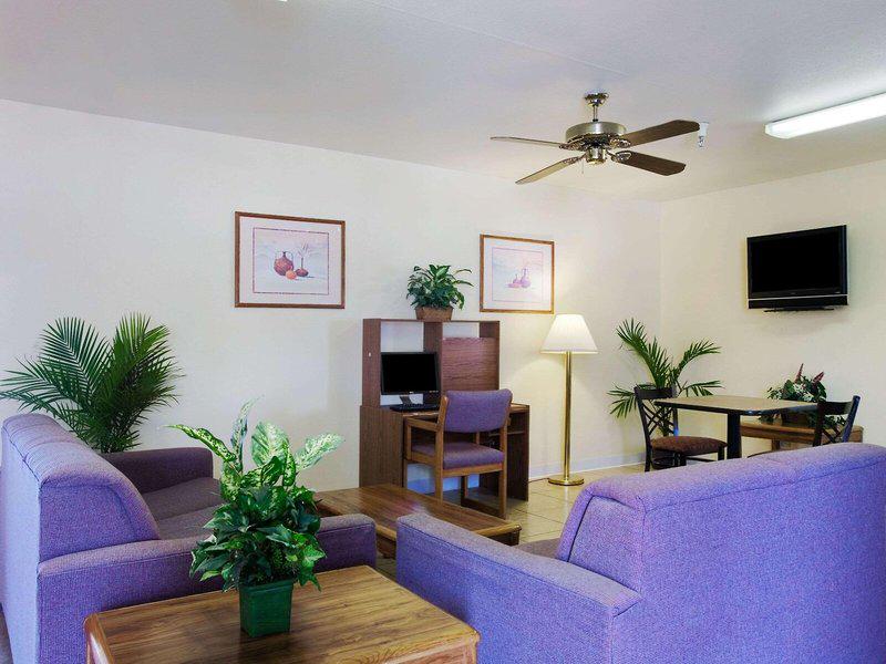 F50B390F9573B6E875BC6055B5CAC287