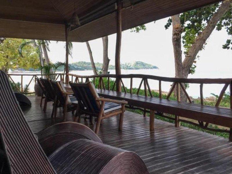 7F89FD0507B742200CF986C3B21AD747