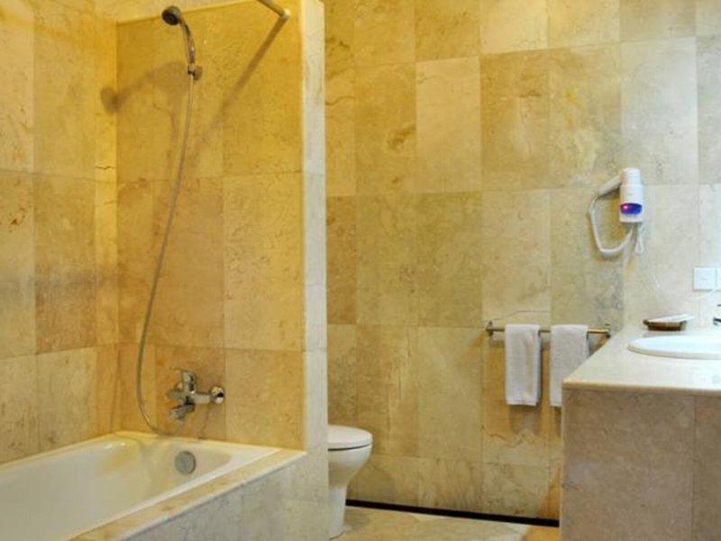 466FFF99106D00778037295615F3FB4B