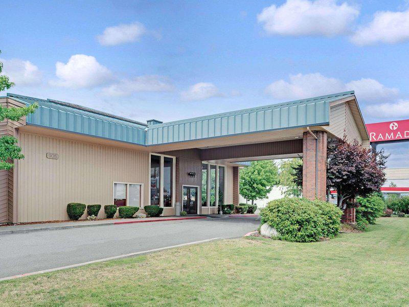 358B847BB0A7BD95BE453452B55E86DC