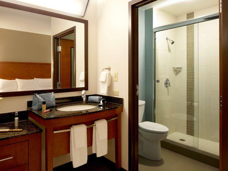 CF2D65BA9946C417D01150C7CC875B2F