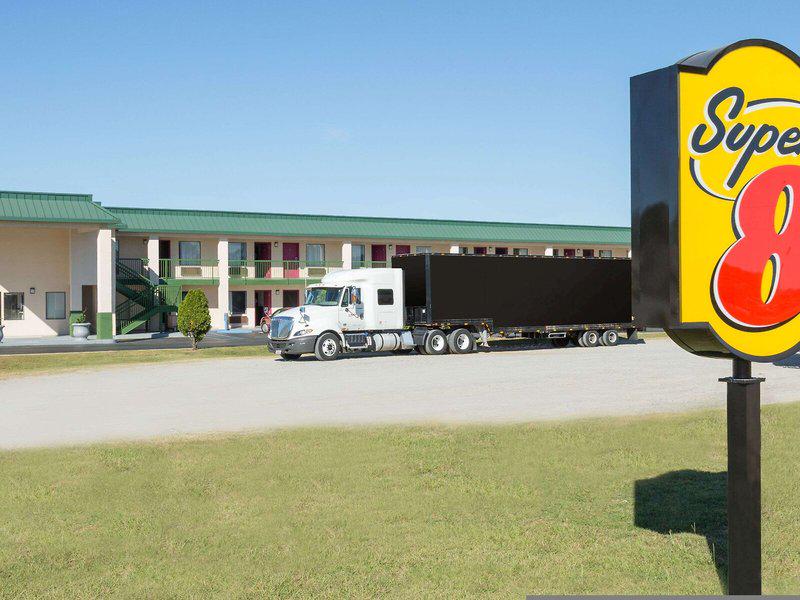 CD831E851606257A5E50ABF155EFA357