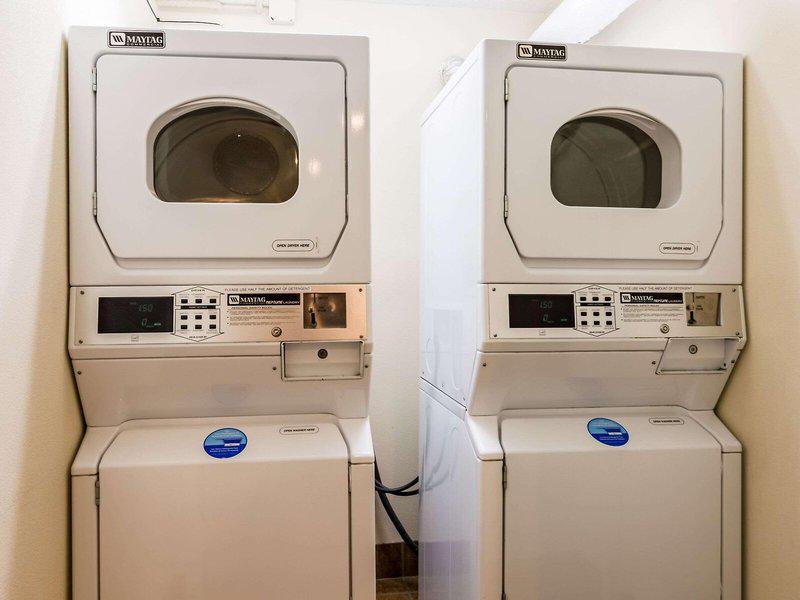 FD8FDBAF7E594B00DDBE5E391A0A6F81