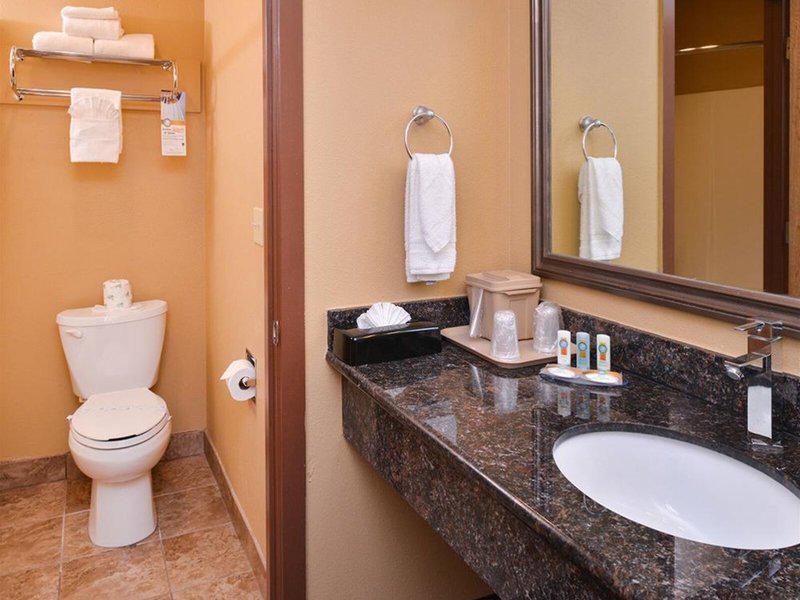 A59BD9FD054BB5D2D5156DB32F6E304E