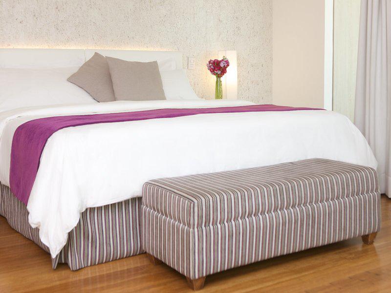 03ABF40B4E2D767A6140641EADD2384E