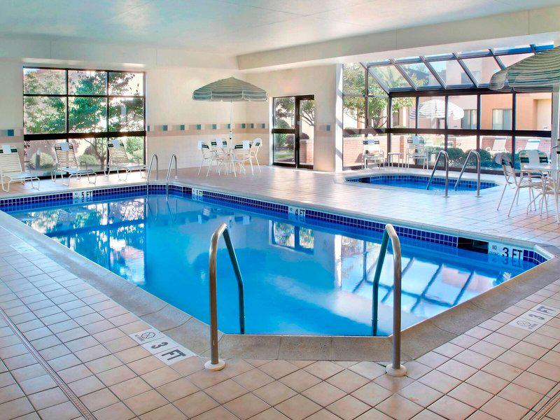 95EB373E43239B5D941E0E02FCA9E7EB