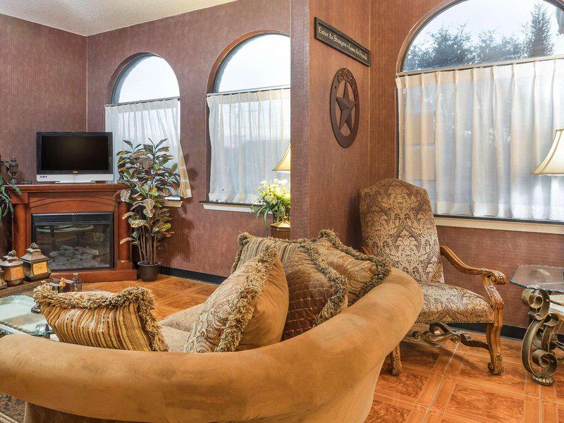 F1FDBB34C5F41A1BDBCCE7FAF2DBF30E