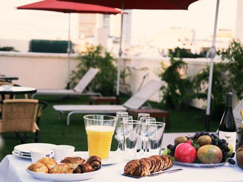 032BFB641E939A9094D03E0BF217CB52