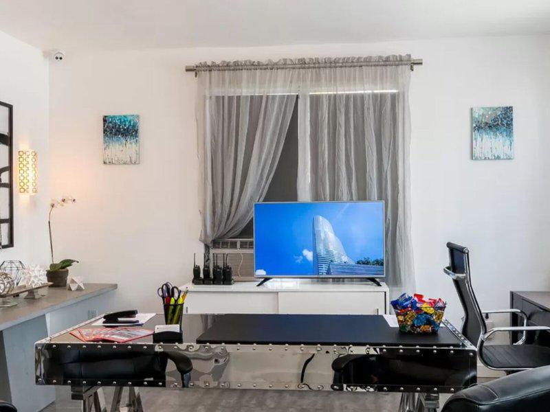 55DE7E86A5A1B53F228465B6852451FC