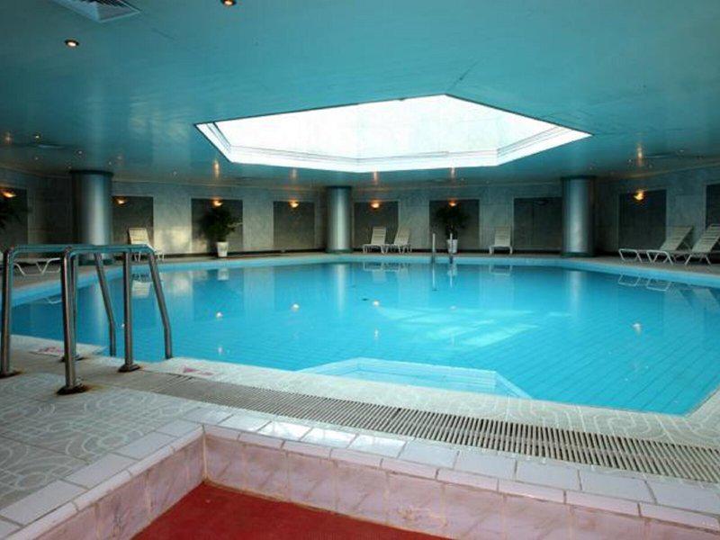 2BD6586A1A033DA1038B6F597C6D8E5A