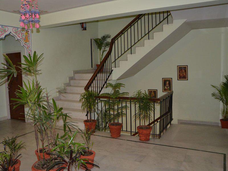 8BA6F742E99744FBEC5C7DDABDC6BEDD