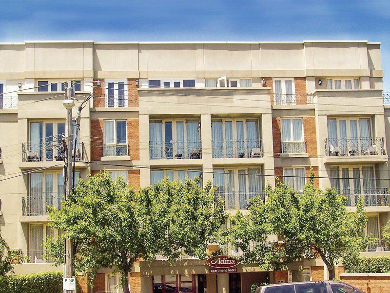 DDE7B6C4020ED738C3800E056D4197DE