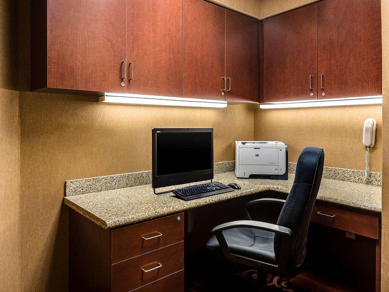 22F4597DC8875741E28690A5C1FF8F09