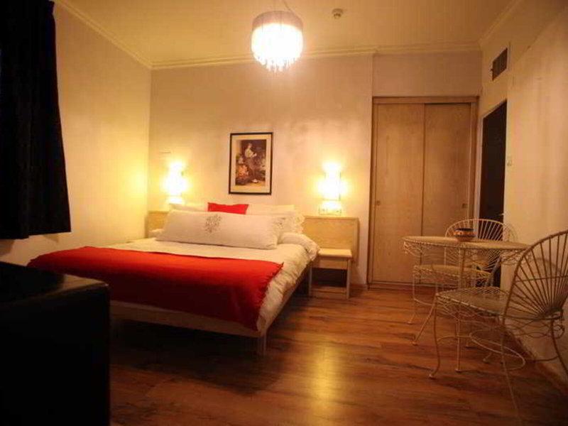 D6BC3B2B94A9DFC7AA5B0ADBB7E02221