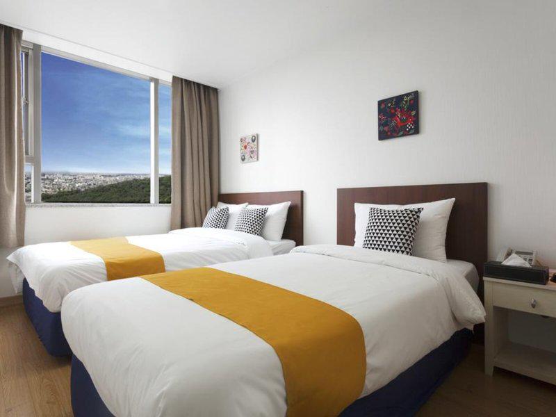 E14A478C0C4CC88F9932ED7979DBEB76