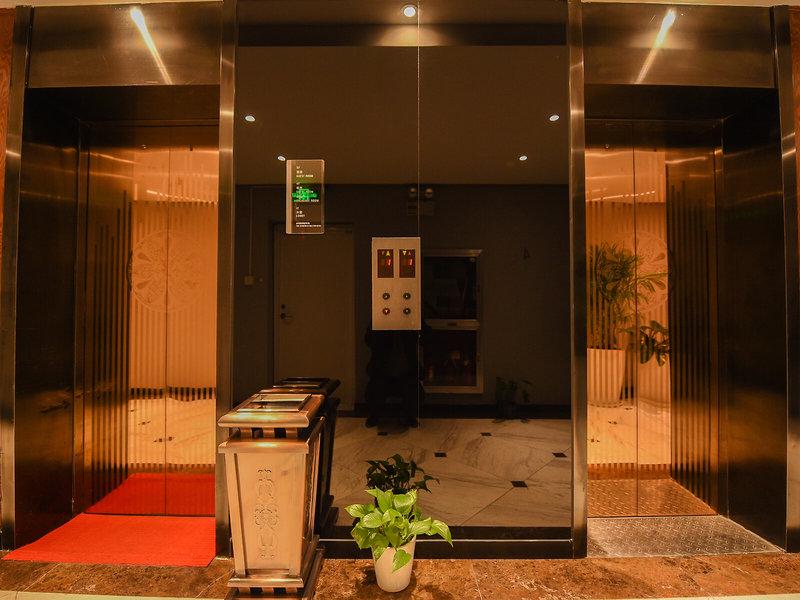 85143957DDE8EED1EDF6F767D7F12E43