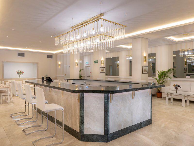 F5E2EABFB7F13A91D784F48F965E75EF