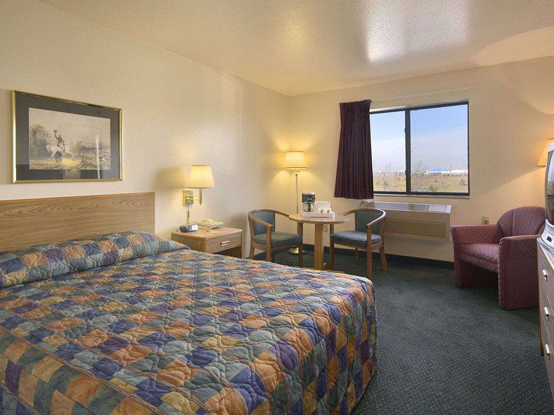 F18077378CFB95E7152240F5EF8F2F22