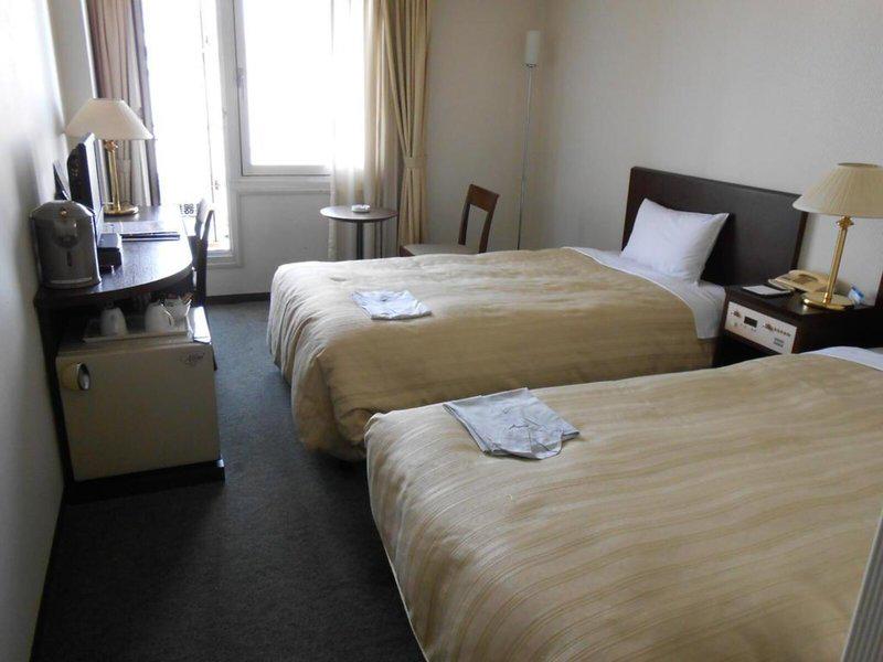 76B0676E9E3505323EAFD24D874ED647