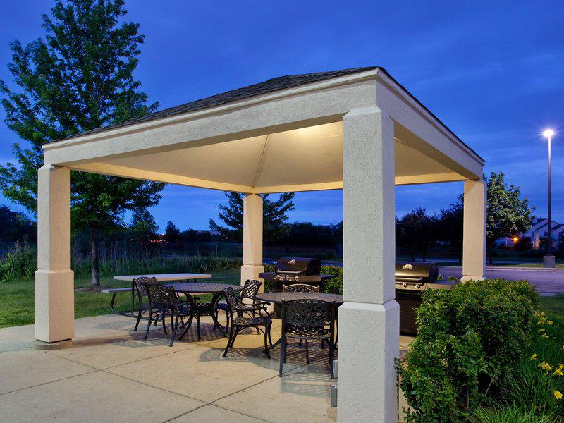 E8C4EE893C43C594ABBFBA7AB6600E58