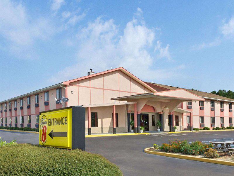 BBB19803F313DBCCCC8B385CEDD457E5