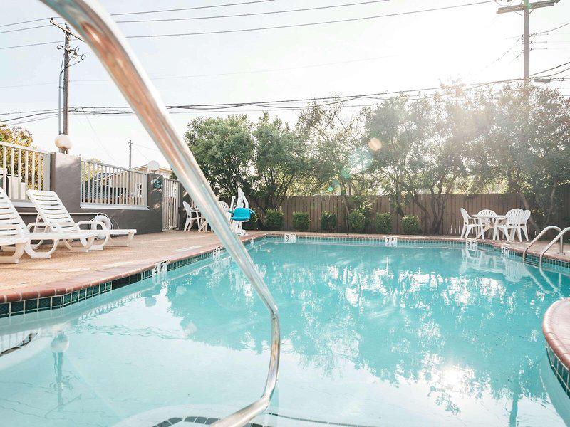 8C917DE8248B6572601DBCE9C1D96395