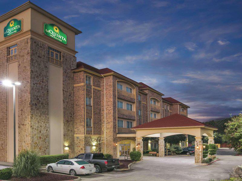 BA66103209AA18DBC4D33E8FFFE159CC