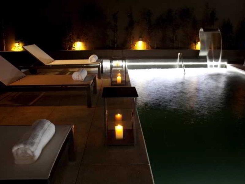 B9FCB798E7410D8CE7DCF0F139A37EEA