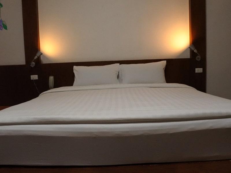 94A3D706DAB5B93FCA632E5B06FEF5F8