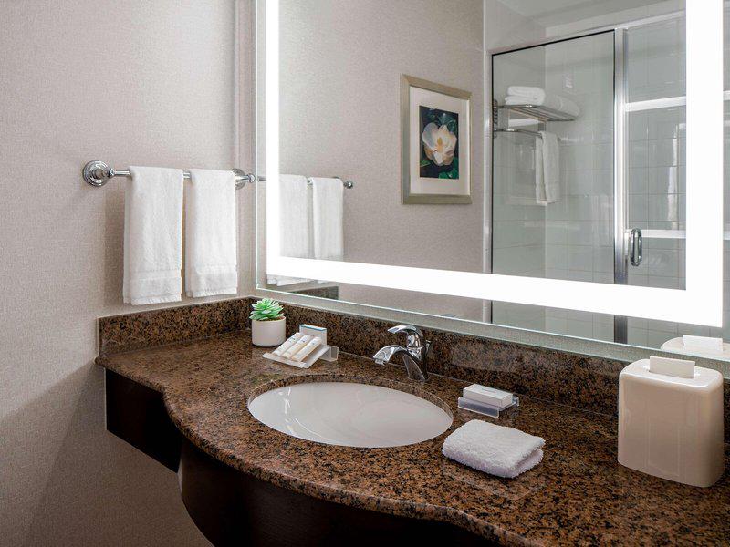 BCDF704C571E80F3CC726D95DD37F495