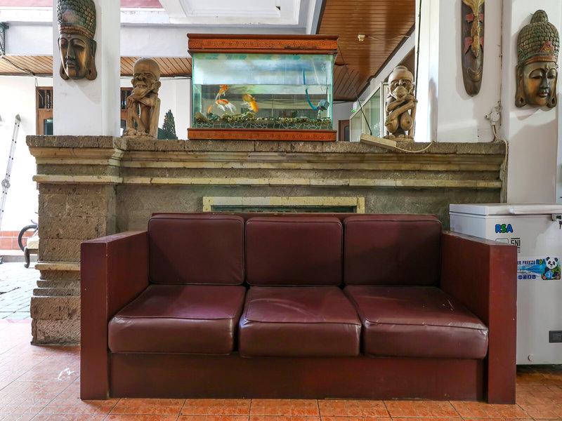 AC39D41994009B8F0F4D11E63E1F25AD