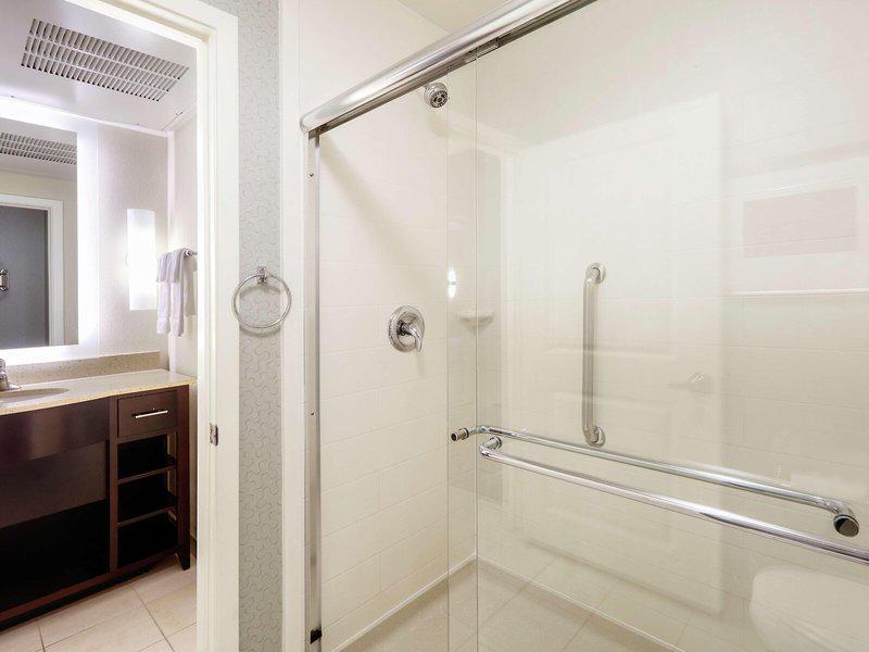 910308621C2EABE0A06431E48761457F