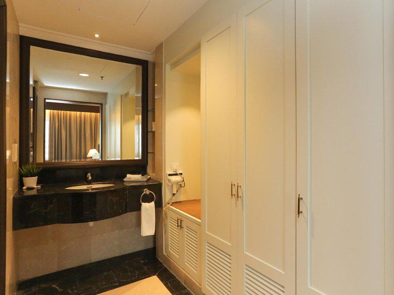 98CA45306056A640A1CDB7B979BC0DD1