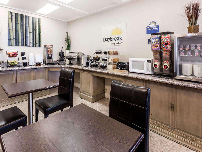 499F8545A1C75304E1905551EEB388D5