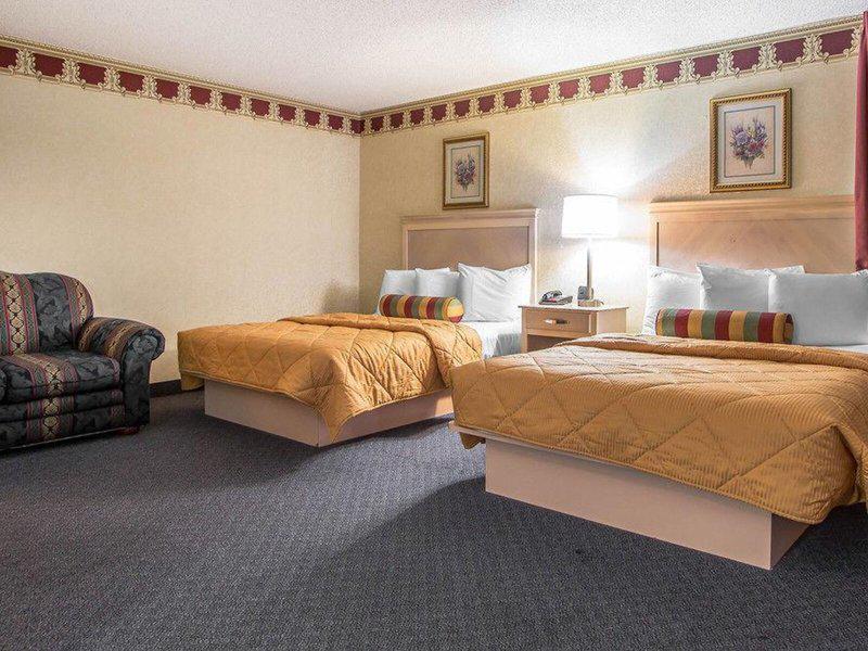 C4698E0271A877442EC4D09D6A0F7EDF