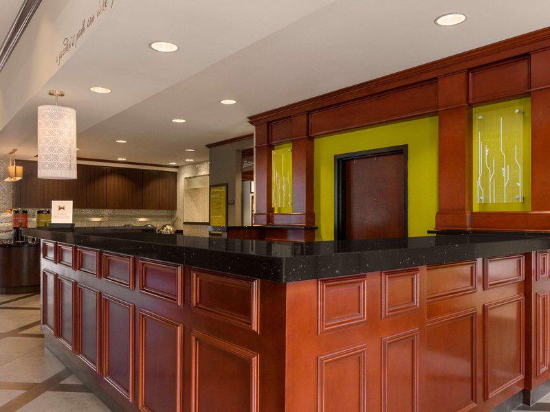 54AA05DD3C618F87671D5223D23E5D7A