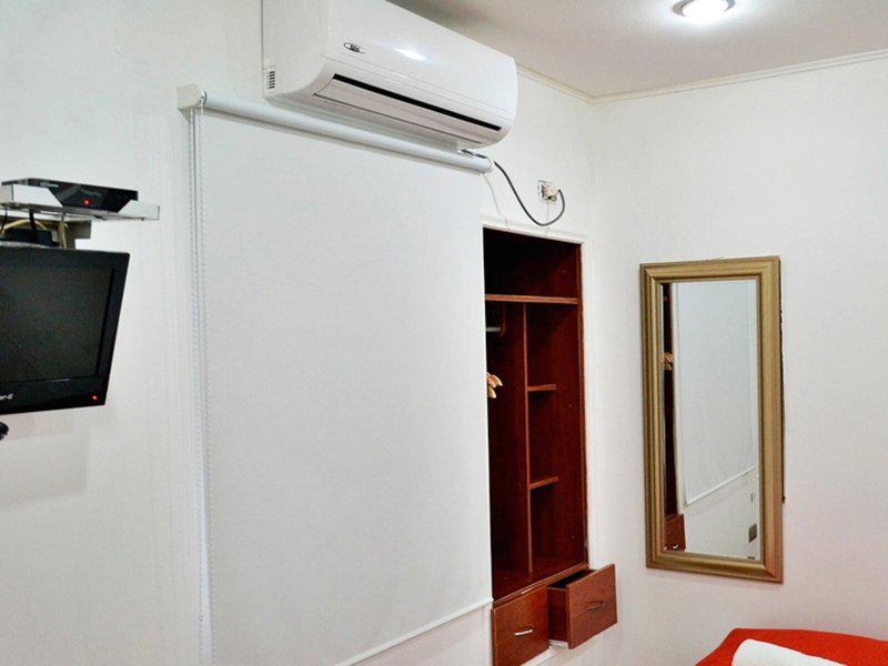 08E83F3959A77045C15732D228200768