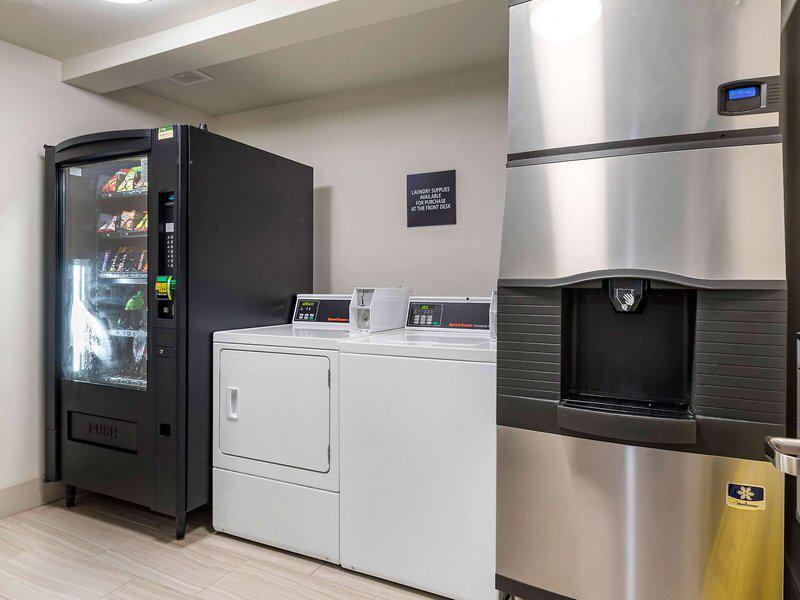 15D9CC8AD5B195C537E78E70B7704E44