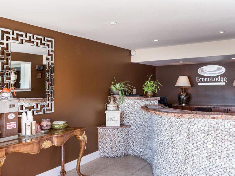 921DF1B27C46FF57ACA0425C0F1D99F2